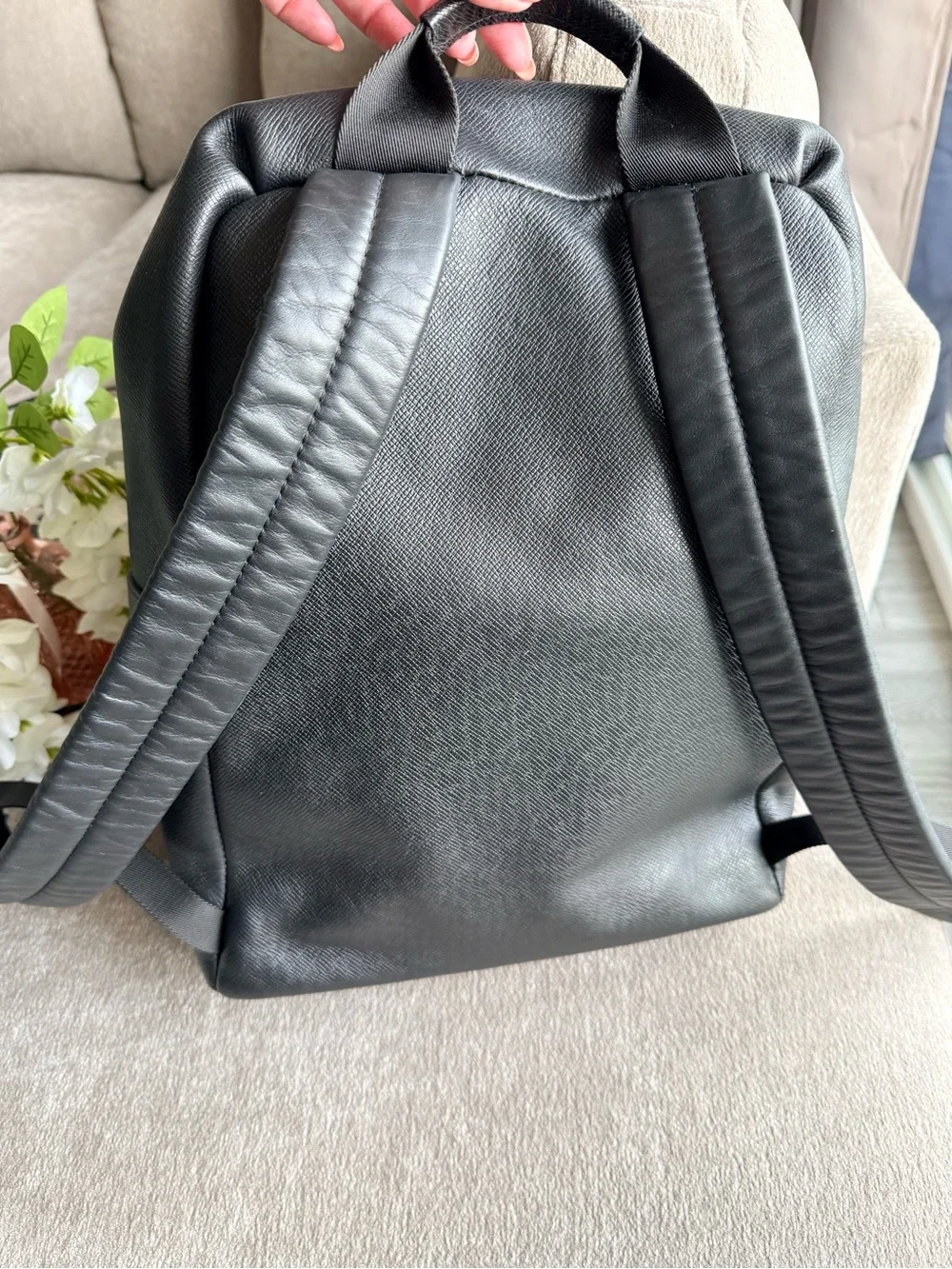 Louis Vuitton Men's Black Taiga Leather Apollo Limited Edition Backpack